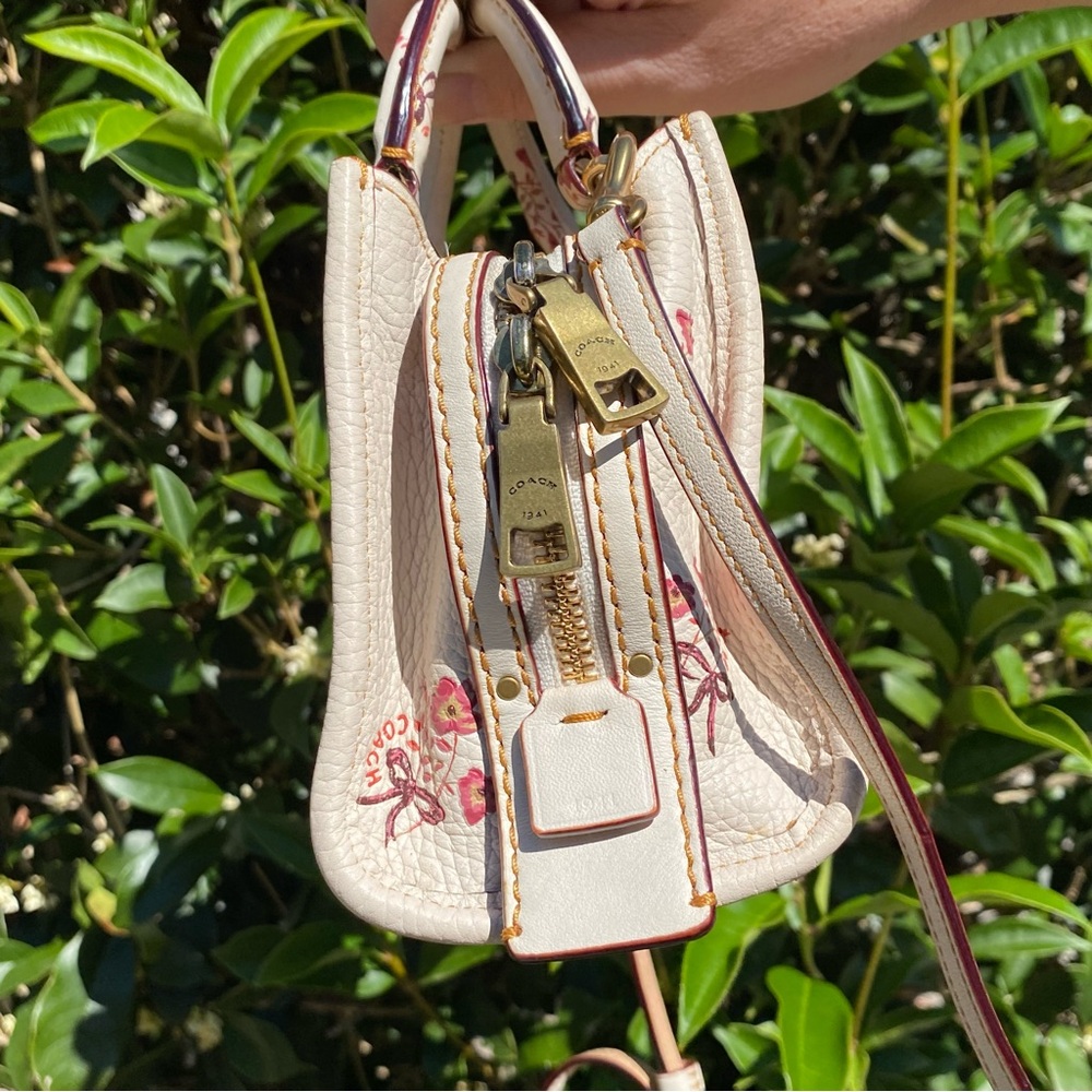 Coach Rogue 17 with Floral Print - Picture 4 of 10